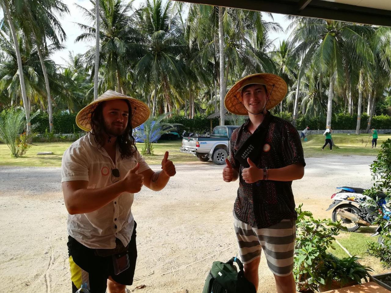 The Ford Sunset Beach Resort Wok Tum Екстер'єр фото